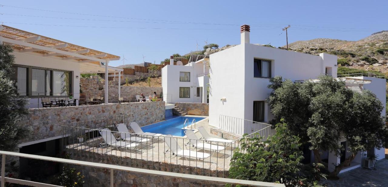 Mourtzanakis Residence - Traditional Eco Hotel In Akhládha Bagian luar foto