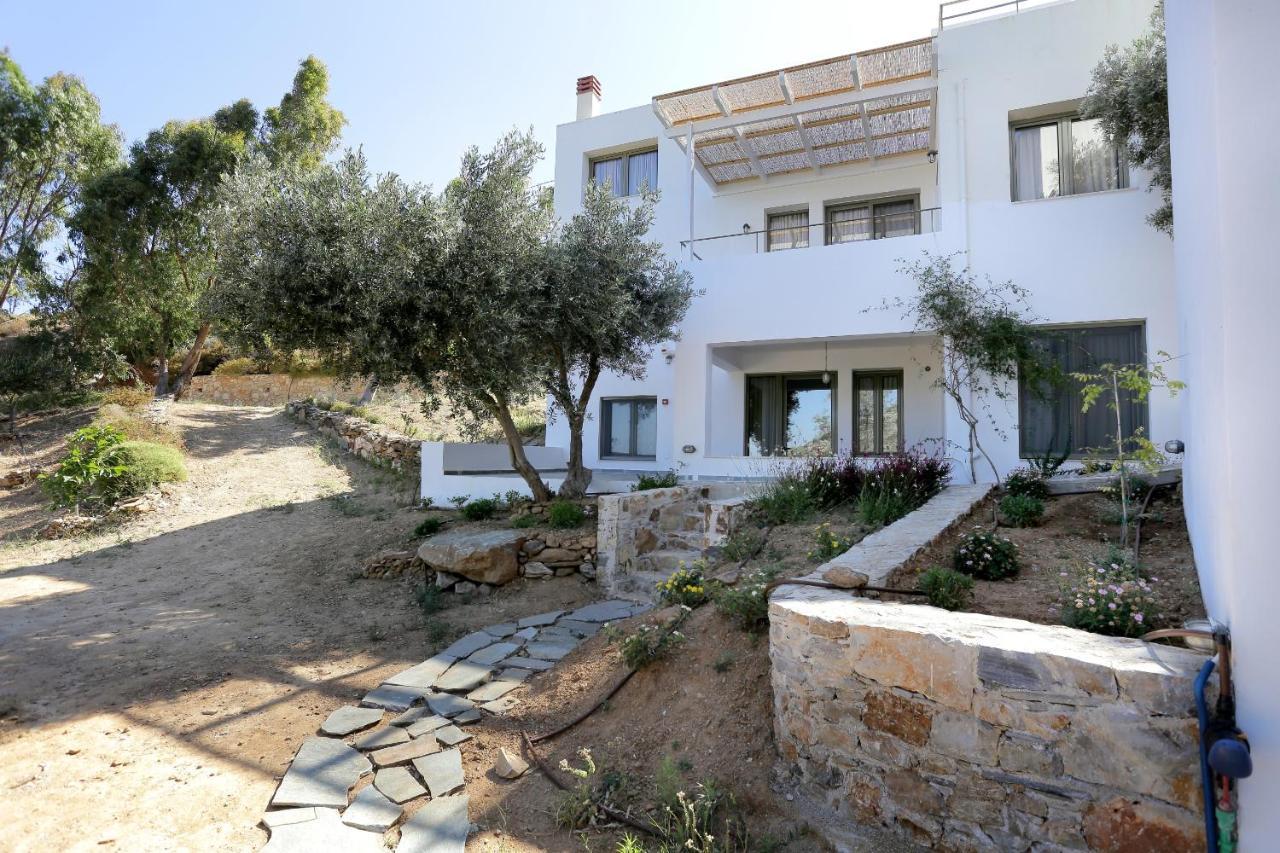 Mourtzanakis Residence - Traditional Eco Hotel In Akhládha Bagian luar foto