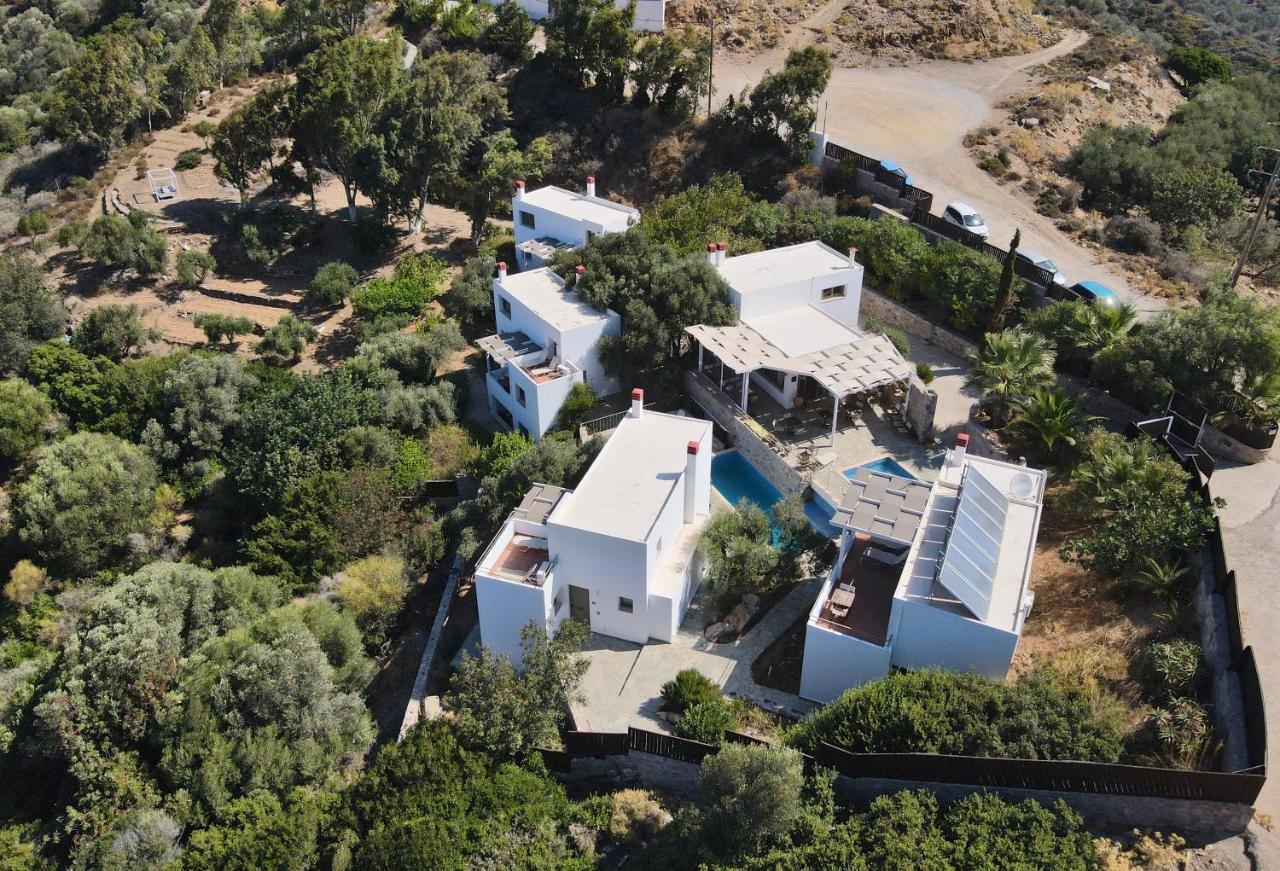 Mourtzanakis Residence - Traditional Eco Hotel In Akhládha Bagian luar foto